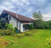 Haus mit 3 Wohnungen + Studio + Doppelgarage + Lagerraum + Schopf - Kaisersbach Ebni
