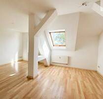 2-Raum-Dachgeschosswohnung am Chemnitzer Kaßberg!