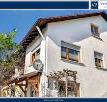 Ein- bis Zweifamilienhaus an exklusive Lage mit traumhaftem Weitblick in Küssaberg