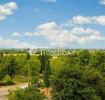 Bezugsfreie 3-Zimmer-Wohnung mit EBK und tollem Ausblick von der Loggia - Wolfsburg
