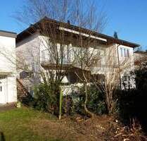 IMMOBILIEN LONNY** Ein Haus zum Wohlfühlen – mit Platz für Familie, Gäste oder Generationen - Ruppichteroth