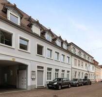 Sichern Sie Ihre Zukunft! Gewerbliche und wohnwirtschaftliche Gebäudemixtur im Herzen von Durlach - Karlsruhe / Durlach