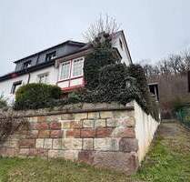 Doppelhaushälfte mit wundervoller Aussicht - Helsa