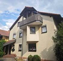 Zentral gelegene, kuschelige 2- Zimmer- Wohnung im Grünen sucht neuen Eigentümer - Hallstadt