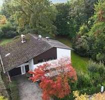 Charmantes, architektonisches Einfamilienhaus mit idyllischem Garten in ruhiger Lage - Mainburg