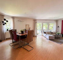 Schicke 2-Zimmer-Erdgeschosswohnung mit Balkon und Tiefgaragenstellplatz! - Coburg