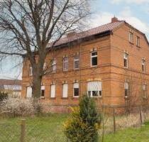 Nachauktion - Mehrfamilienhaus mit 3 WE (teilsaniert) - Bad Schmiedeberg Sackwitz