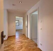 Wunderschöne 3-Zimmer-Wohnung mit Südausrichtung und großem Balkon - Traunstein Kammer