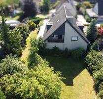 IMMOBILIEN GUMNIOR präsentiert: Dichterviertel - großes Einfamilienhaus mit großem Grundstück in Sackgassenlage - Emsdetten