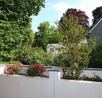 **Raumwunder**Gemütliche 2-Zimmer-Wohnung mit großem Süd-Balkon in idyllisch ruhiger Bestlage**Alt-Solln**Malerwinkel** - München