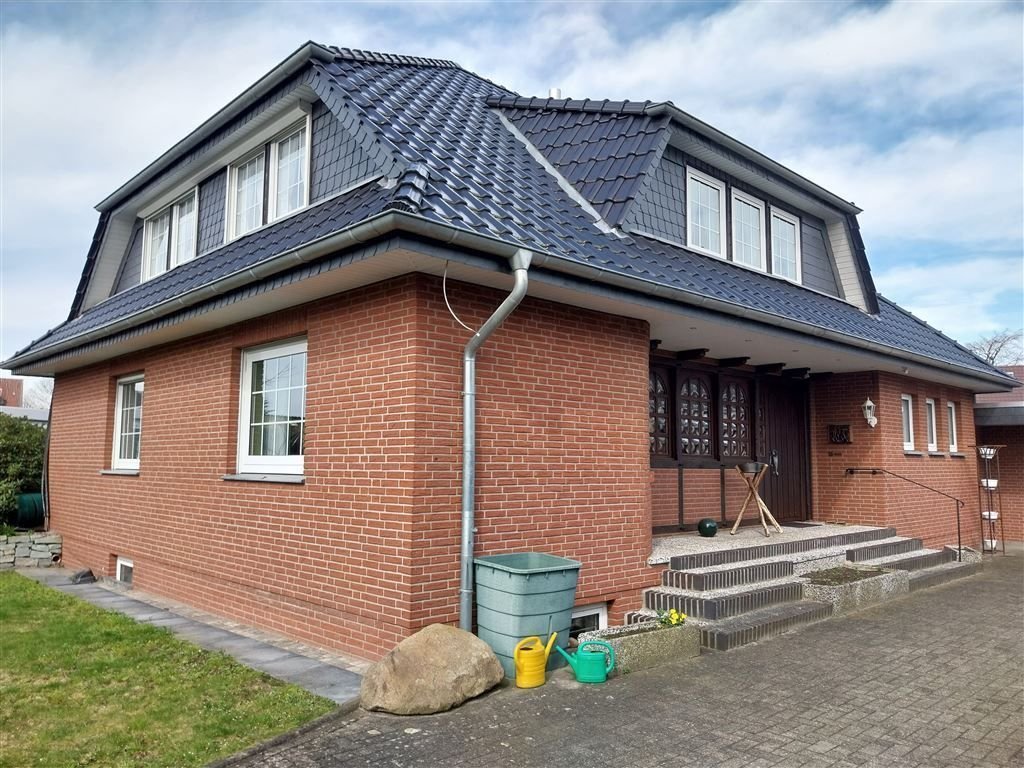 Ein Haus mit vielfältigen Möglichkeiten zum Wohnen und Arbeiten - Delmenhorst Schafkoven/Donneresch