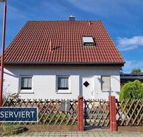 Vermietetes Einfamilienhaus in Taucha!