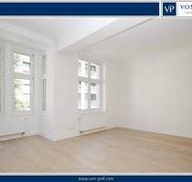 Lichtdurchflutete, modernisierte Altbauwohnung mit Balkon und Altbauflair - Düsseldorf Unterbilk