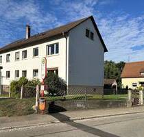 Charmantes und preiswertes WG-Zimmer in 2er-WG unterm Dach befristet bis 31.12.2025! - Freiburg im Breisgau Haslach - Egerten