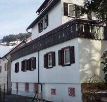 Klein und Fein ! - 490,00 EUR Kaltmiete, ca.  42,00 m² Wohnfläche in Baiersbronn (PLZ: 72270)