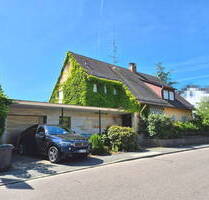 Charmantes Einfamilienhaus mit eingewachsenem Garten auf 798 m² großen Grundstück zu verkaufen. - Wendelstein