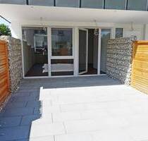 Neuwertige Erdgeschosswohnung mit großer Terrasse - Pliezhausen