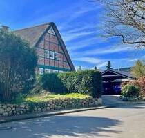 Bauernhof mit 3 Apartments - perfekt zum Vermieten ca. 200 m2 94m2 68 m2 - alles frei lieferbar - Quickborn