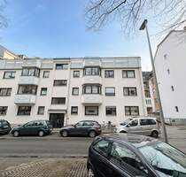 Hochwertige 4-Zimmer-Wohnung mit Gartenblick & Tiefgaragenstellplatz in Karlsruhe-Mühlburg!
