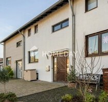 Reihenhaus in ruhiger Lage mit modernisiertem Charme und schönem Garten - Mönchengladbach Neuwerk