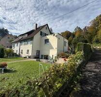 Charmante Doppelhaushälfte mit großem Garten in begehrter Lage - Ravensburg Schornreute - St. Christina