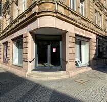 Bestlage in der Innenstadt! Schöner heller Laden mit großer Schaufensterfront - Kulmbach