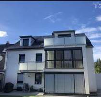 Topmodernes Dachgeschoss: Licht, Stil und Nachhaltigkeit vereint - Nürnberg Reichelsdorf