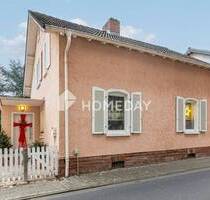 Charmante Doppelhaushälfte in ruhiger Lage mit sonniger Terrasse und schönem Garten - Frankfurt am Main Fechenheim
