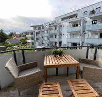 Hofgartennähe: Schöne, helle 2 Zi Wohnung mit Balkon, EBK und Duschbad - Bayreuth City