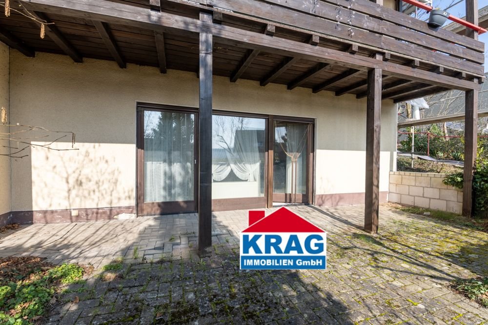 ++ KRAG Immobilien ++ sonnig und gemütlich am Wald ++ Südwest-Terrasse, Stellplatz, Abstellraum ++ - Bad Endbach