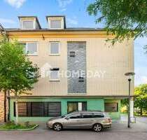 Zentralgelegene Dachgeschosswohnung mit 2 Zimmern und Wannenbad - Essen Stadtkern