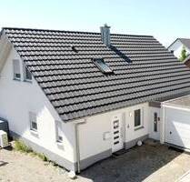 Modernes Einfamilienhaus mit Pool in Schutterzell - Neuried