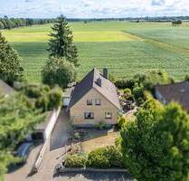 Einfamilienhaus mit Vollkeller und richtig schönem Grundriss - Grasberg