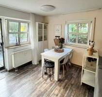 PROVISIONSFREI - Sehr schöne und ruhig gelegene 1,5-Zimmer-Souterrain-Wohnung (ca. 39 m²) mit Terrasse und Stellplatz in Forchheim