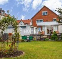 Attraktives 3-Familienhaus mit Garten und Garagen in Gronau