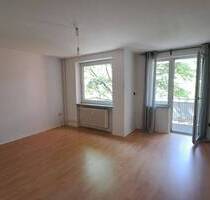 helle Wohnung, ruhige Lage - 436,00 EUR Kaltmiete, ca.  43,60 m² Wohnfläche in Kiel (PLZ: 24114) Südfriedhof Bezirk 5