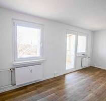 Schöne Wohnung... 3 Räume mit Balkon! - Halle (Saale) Silberhöhe