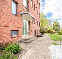 Bezugsfreie Eigentumswohnung (Erbpacht) mit Garage in Lüneburg
