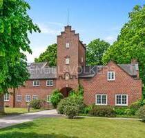 Exklusives Wohnen im historischen Herrenhaus 
