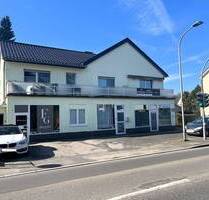 Wohn-Geschäftshaus | 4 WE und 2 GE | in Bergisch Gladbach