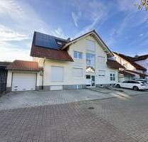 3,5 Zimmerwohnung im Erdgeschoss (links) in schöner Lage in Teningen-Nimburg