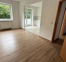 Top Whg. - Laminat zwei Bäder große Wohnküche EBk mögl. ! - Chemnitz Hilbersdorf