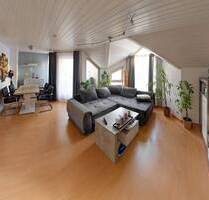 2 Zimmer DG Wohnung in Böblingen - Dagersheim