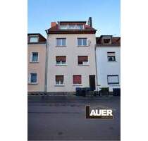 Mehrfamilienhaus mit 4 Wohneinheiten in Saarbrücken zu Verkaufen.