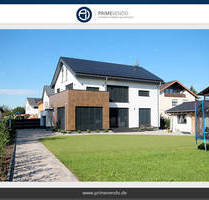 Modernes Wohnen in idyllischem Windschläg: Zweifamilienhaus mit A+ Energieeffizienz und Saunahaus - Offenburg