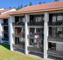 Zwei Wohnungen - ein Kauf: Flexibles Wohnkonzept mit Weitblick. - Regen