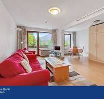 Gemütliches 1 12-Zimmer-Appartement mit Balkon und Bergblick - Bad Reichenhall