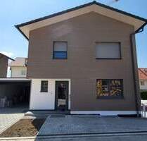 Ihr neues Zuhause: großzügiges Kettenhaus mit Familienkomfort - Durach