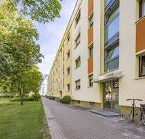 Gepflegte 2-Zimmer-Wohnung mit Südbalkon in angenehmer und grüner Wohnlage - Fürstenfeldbruck
