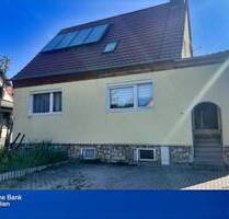 Sanierungsbedürtiges Einfamilienhaus mit moderner Heizungstechnik in Kölleda bei Sömmerda